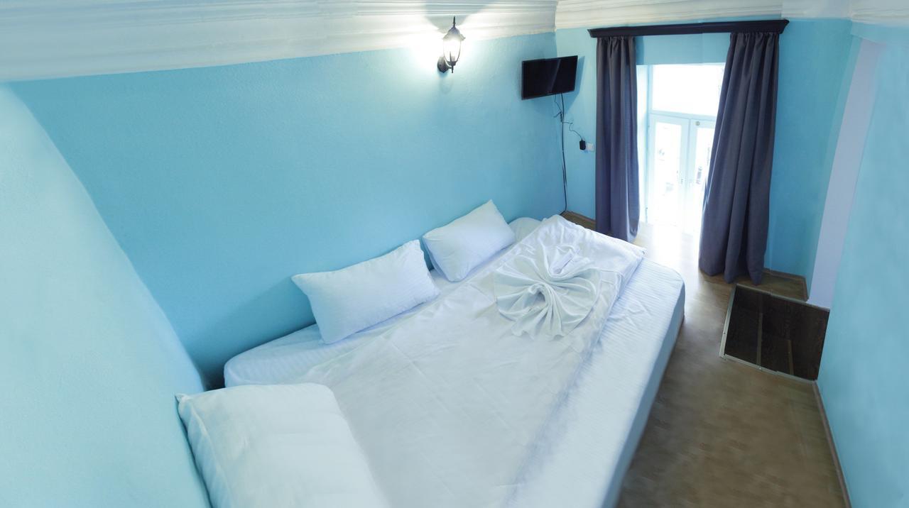 Hotel Rustaveli 36 Τυφλίδα Εξωτερικό φωτογραφία