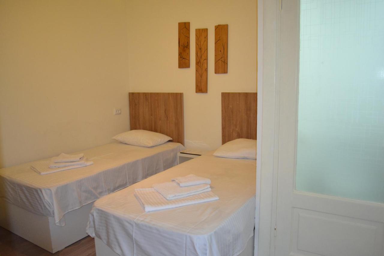Hotel Rustaveli 36 Τυφλίδα Εξωτερικό φωτογραφία