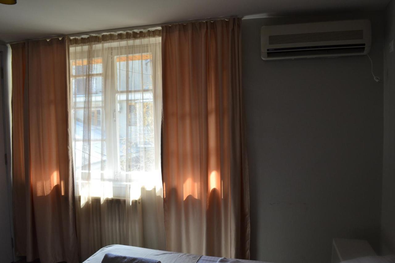 Hotel Rustaveli 36 Τυφλίδα Εξωτερικό φωτογραφία